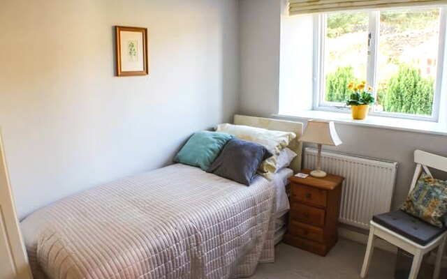 Holmdale Cottage