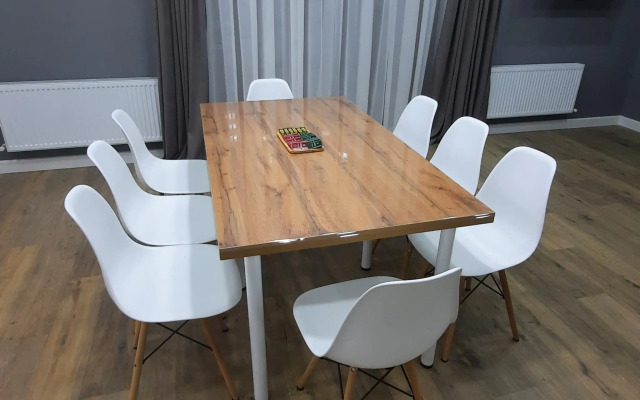 Уютный дом в тихом месте