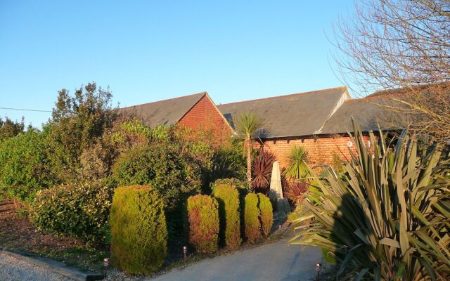 Willow Barn Hotel & Restaurant
