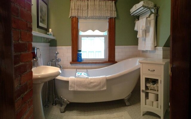 Marlborough House Bed and Breakfast