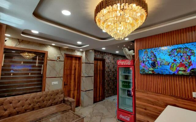 Hotel MK Grand