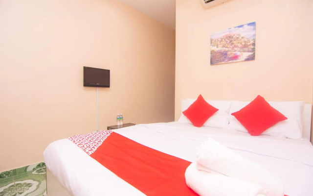 OYO 1224 Hotel Hajah Rohayah