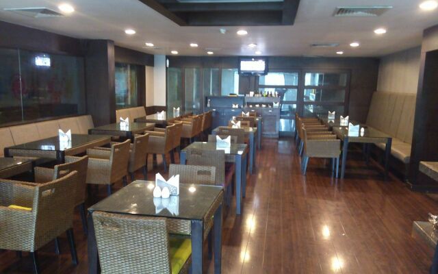 Hotel Saurabh Candy By Peppermint