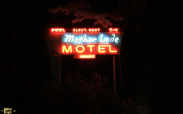 Mother Lode Motel