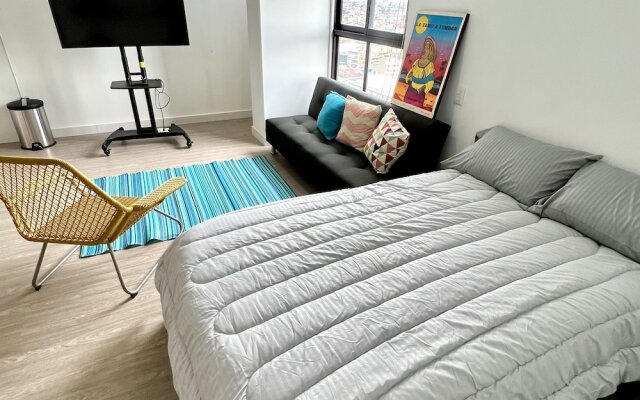 Cozy Apartment in Bogotas Heart