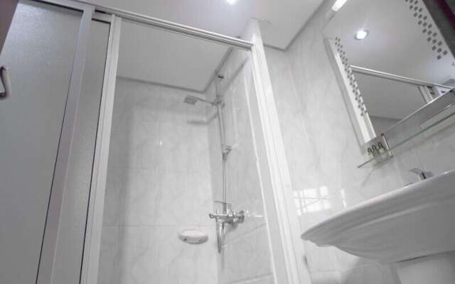 Hôtel La Rose Blanche Korhogo