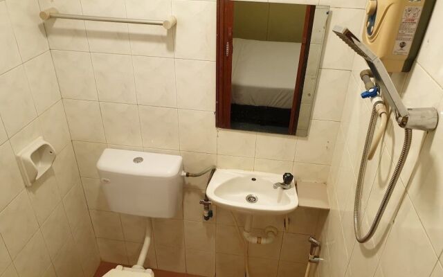 OYO 536 Fully Hotel Johor Jaya