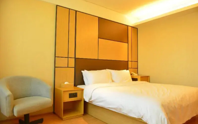 JI Hotel Xining Haihu New Area