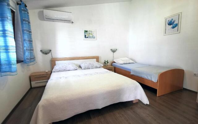 Apartmani Andrea