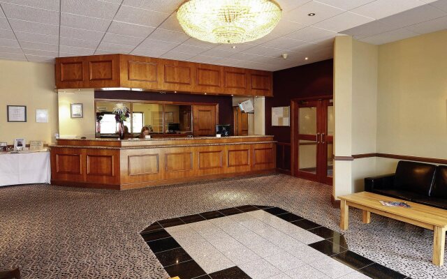 Mercure Chester North Woodhey House Hotel