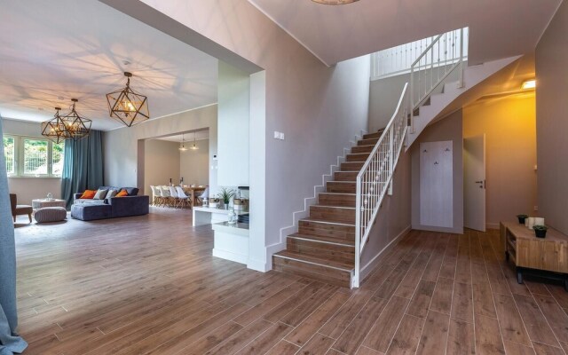 Stunning Home in Veprinac With Sauna, Wifi and 5 Bedrooms