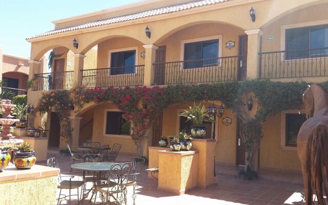 Hacienda Suites Loreto