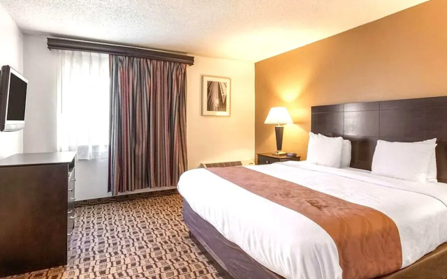 Coratel Suites
