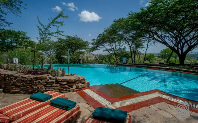 Serengeti Serena Safari Lodge