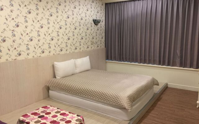 85 Night View Inn