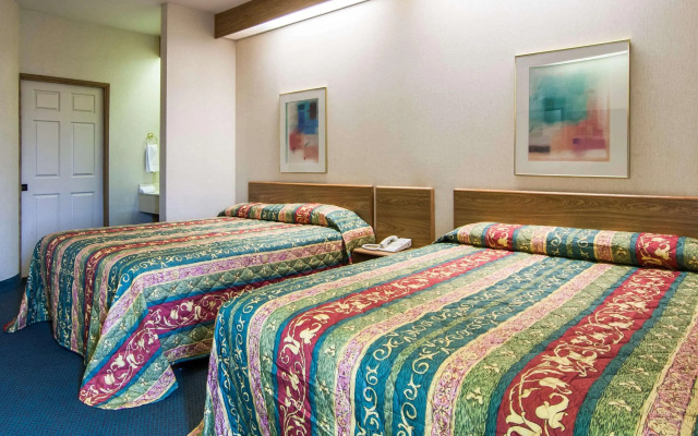 Rodeway Inn Salem Northgate