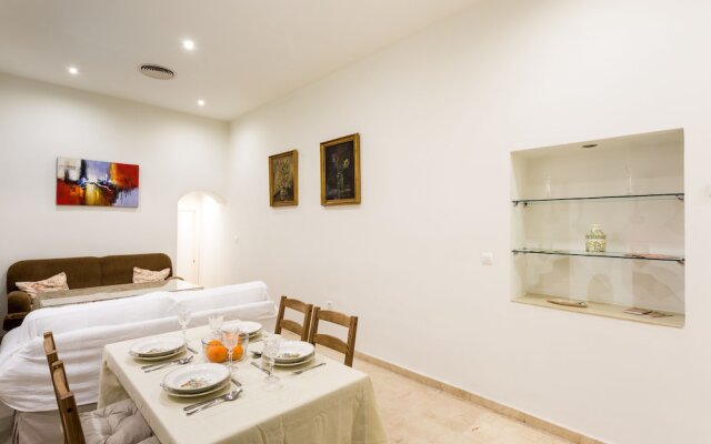 Holi-Rent Dúplex Vidrio