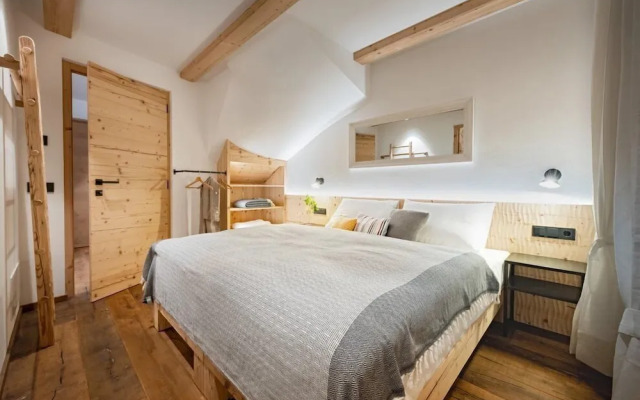 Central Home Apartment