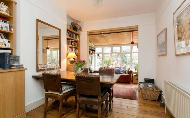 Veeve - Hammersmith