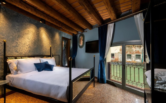Madama garden retreat