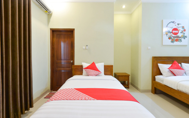 Joglo Manggisan Syariah – Guest Rooms – Baturetno