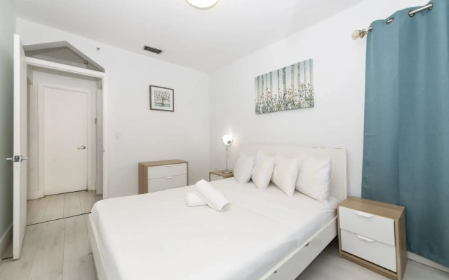 335 Ocean Walk Apartments