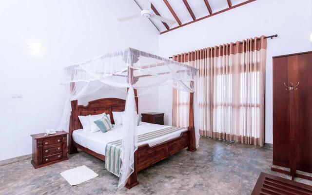 360 Surf Weligama Bay
