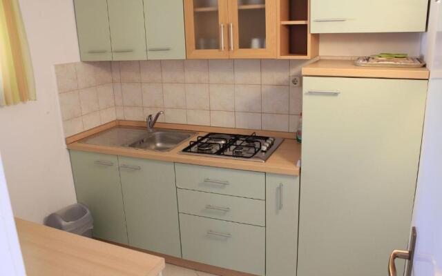 Apartments Zdenka-10m from beach