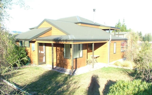27 Denby Place