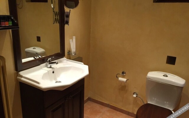 Rocabella Hellinikon Country Hotel