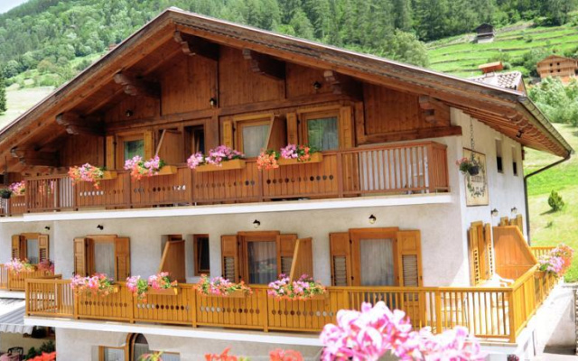 Hotel Garnì Alpenrose