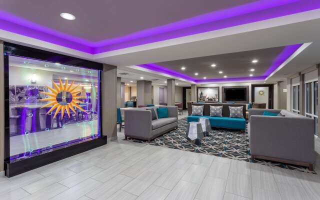 La Quinta Inn & Suites by Wyndham Effingham