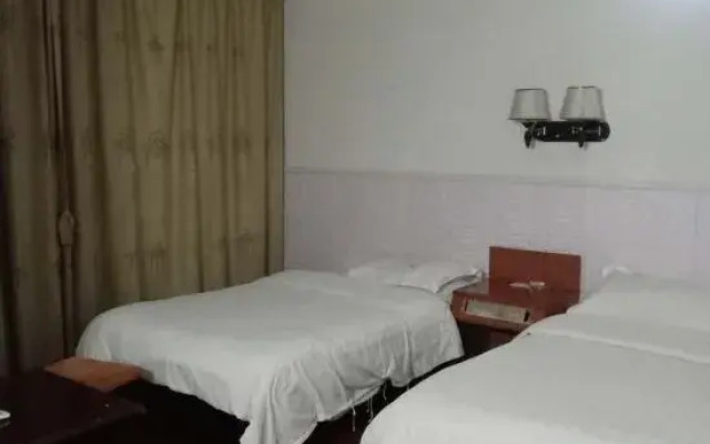 Yinhe Hotel