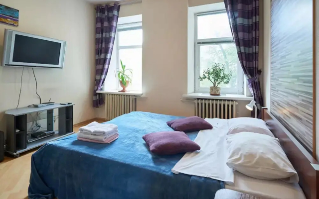 Apartment on Kudryashova 7