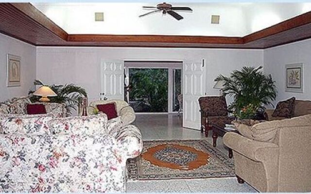 Allamanda Estate Villa