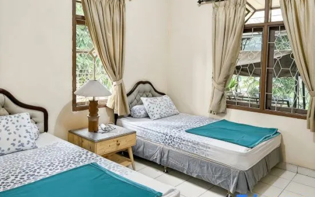 Large Villa Ciater 3BR near Sariater