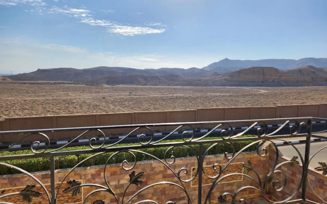 Royal Mountain Hotel