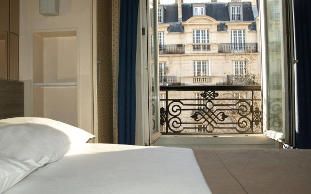 Hotel Eiffel Kensington