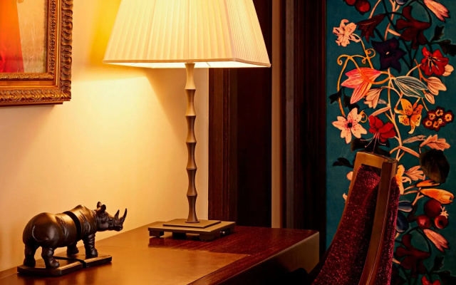The Vagabond Club, Singapore, a Tribute Portfolio