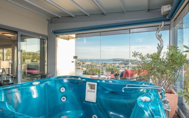 Summer Sea View Apartment with Outdoor Jacuzzi- Sauna