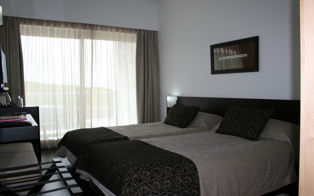 Crowne Plaza Caparica Lisbon by IHG
