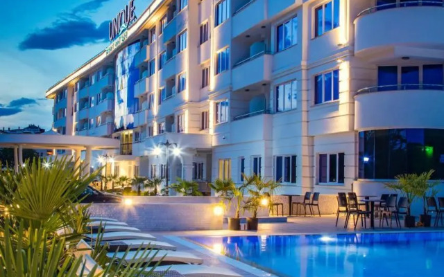 Unique - Resort & SPA