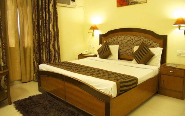 OYO 495 Hotel Chaupal