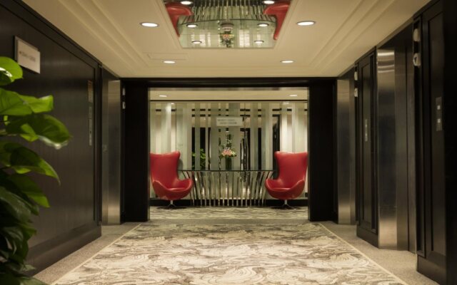 Regal Riverside Hotel