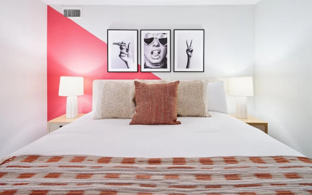 Prickly Pear - Private Pool - in Old Town