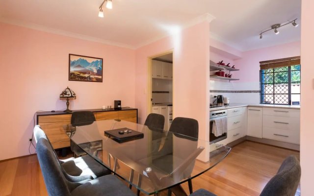 Homely 2 Bedroom Apartment in Maylands
