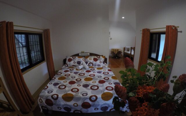 Cabilao Sunset Dive & Beach Resort