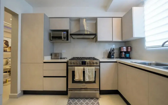 Enjoy Stylish 3br 3, 5b Stylish, Downtown Ocean View