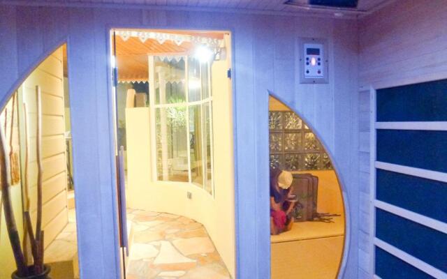 La Residence Des Cafeiers - Le Tampon (Adults Only)