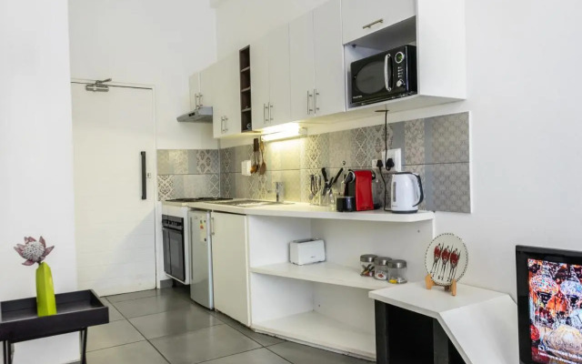 Stunning Maboneng Precinct Studio Apartment at 12 Decades Building
